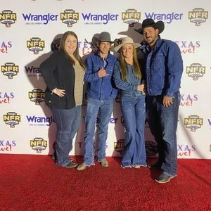 Meet your Posher, Blake